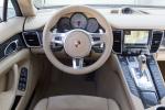 Porsche Panamera GTS 2011 года